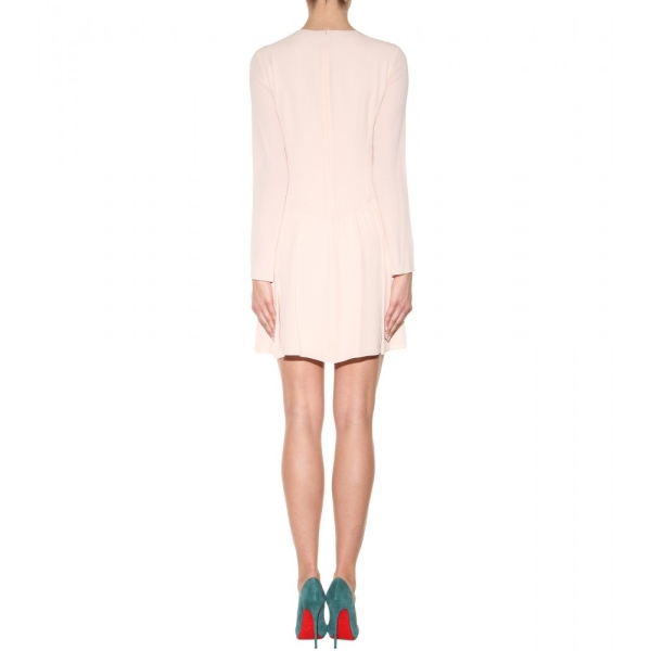 Rochie roz deschis cu motiv floral